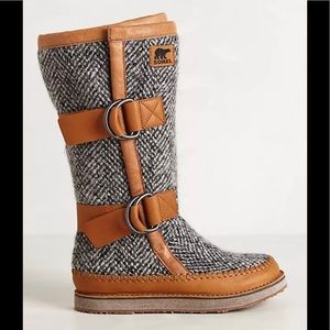 Womens Sorel Chipahko boots